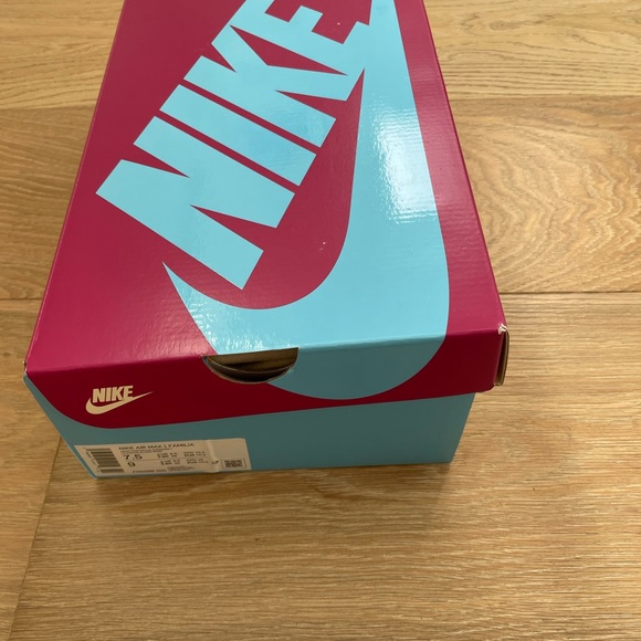 NEW in box Nike Air Max 1 Familia 2023 men's size 7.5 - Picture 11 of 12
